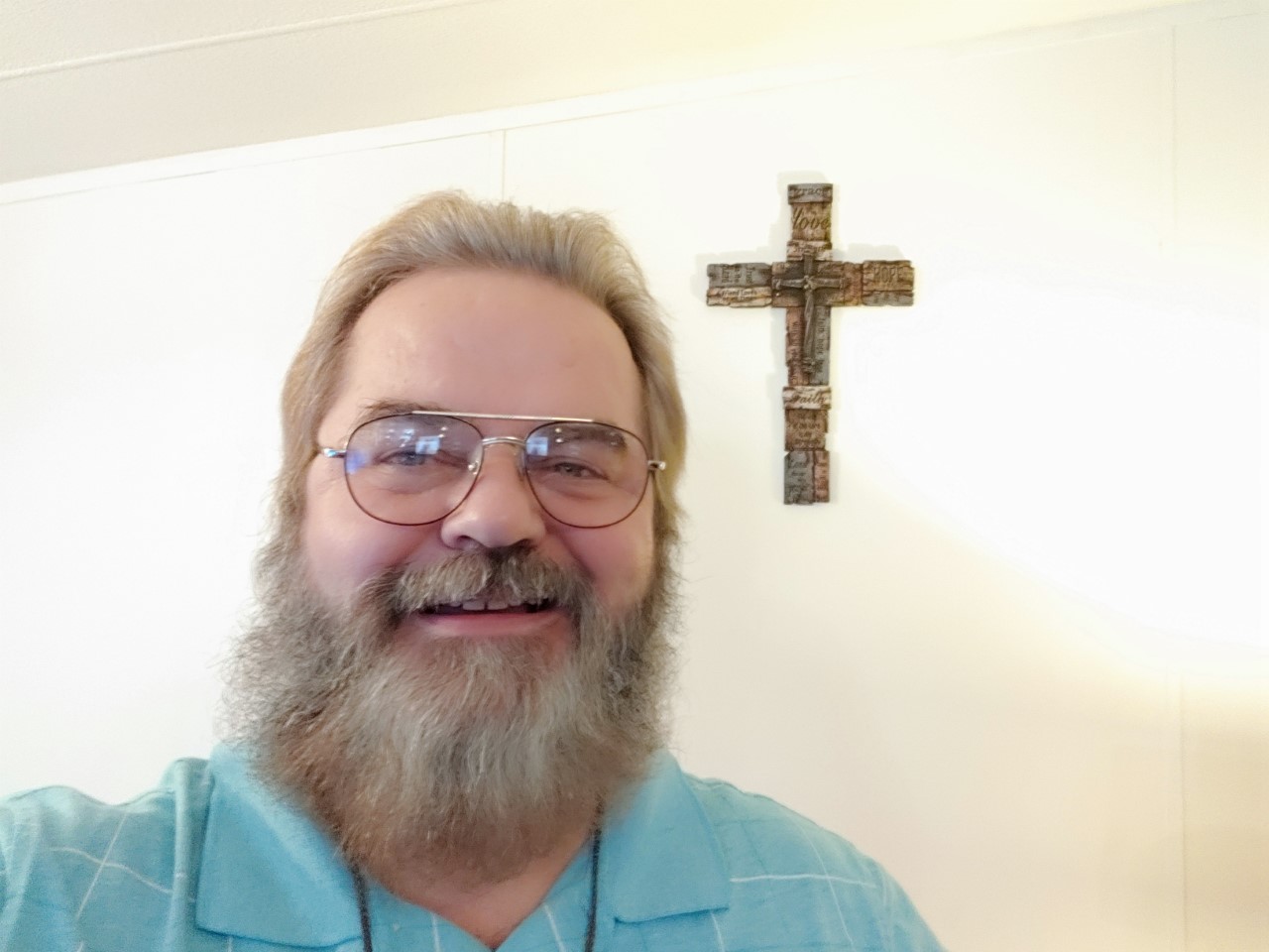  Pastor Jay Randolph, Minister of the Gospel of Jesus Christ.  Professional Wedding Celebrant / Officiant who conducts ceremonies and attends to all the legal paperwork pertaining to the marriage. A passionate, Ordained Wedding Minister who enjoy officiating weddings in Louisiana   With professionalism and experience which will give you peace of mind during this intense time.