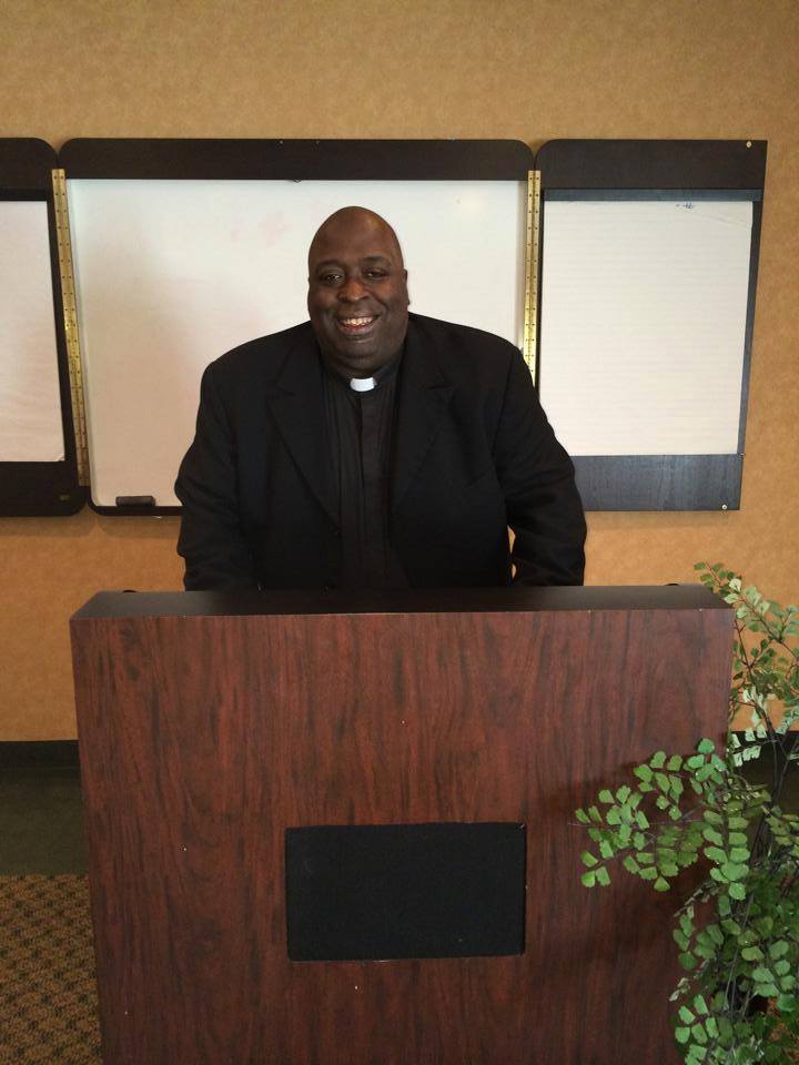 pastor_bobby_elzie.jpg