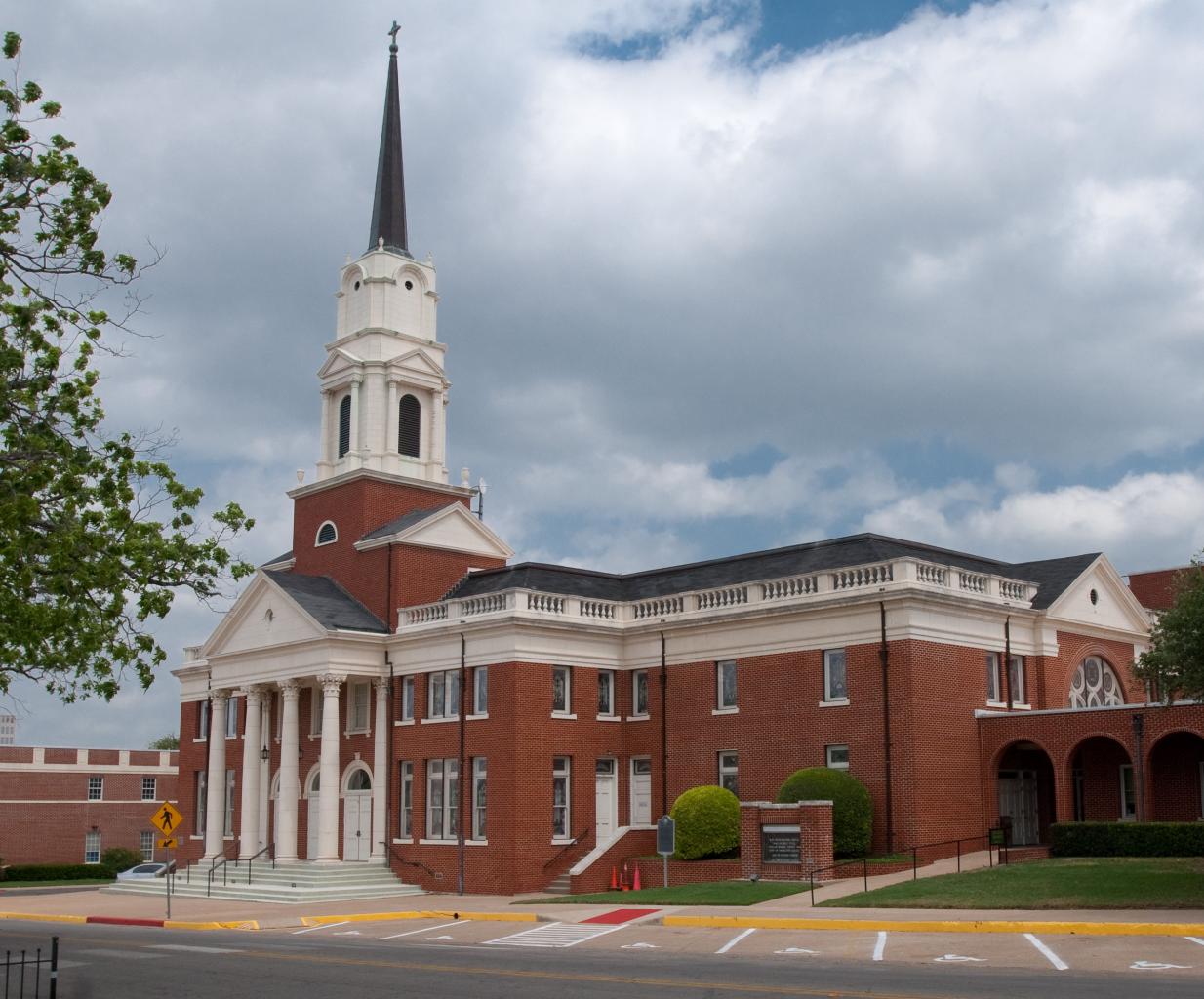 columbus_ave._baptist_church_waco-4.jpg