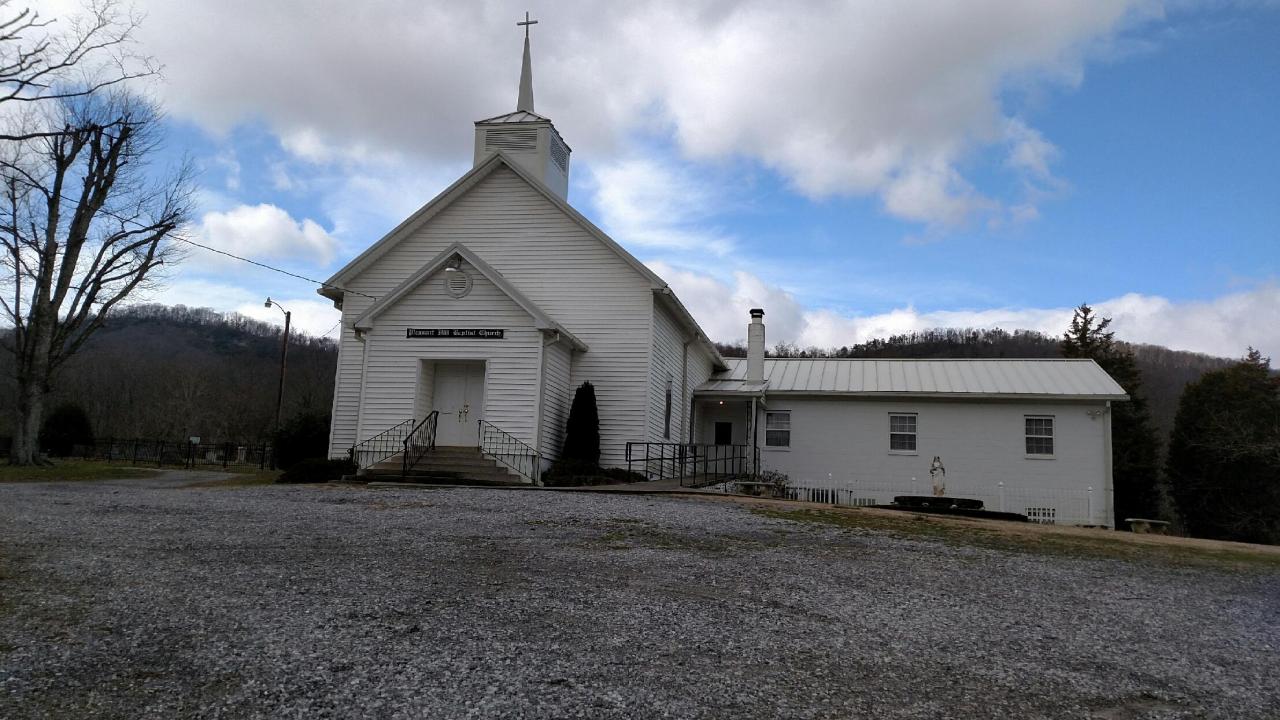 pleasant_hill_baptist.jpg