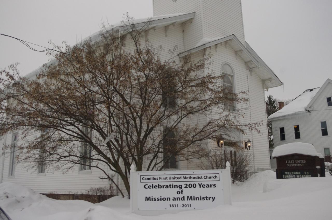 church_in_winter.jpg