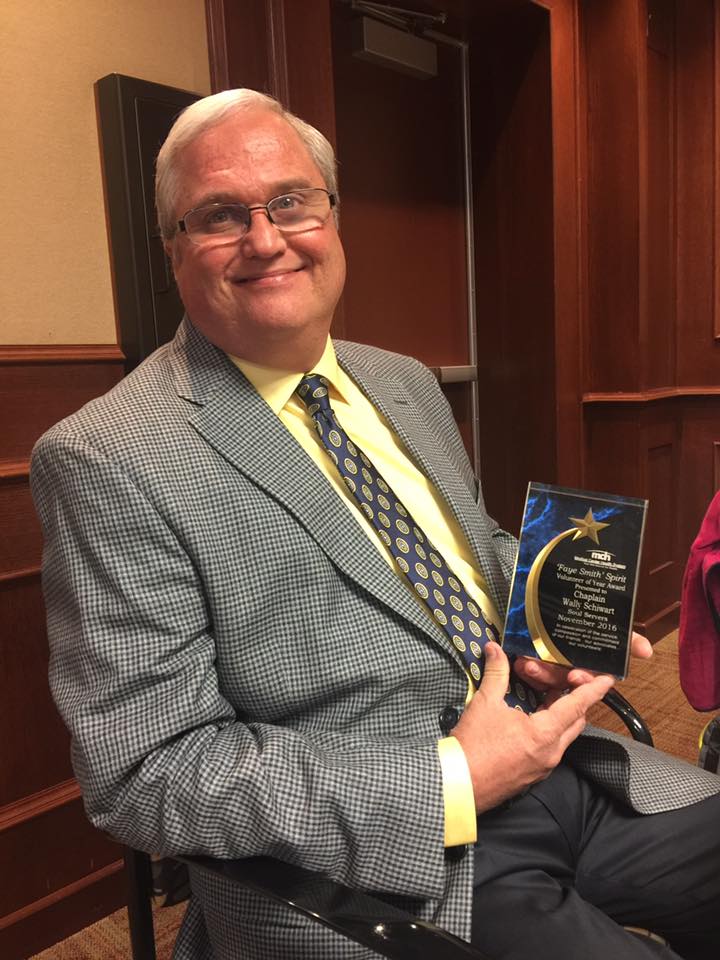 Pastor Wally Schiwart receiving the Medical Center Hospital 2016 Chaplain of the Year Award 