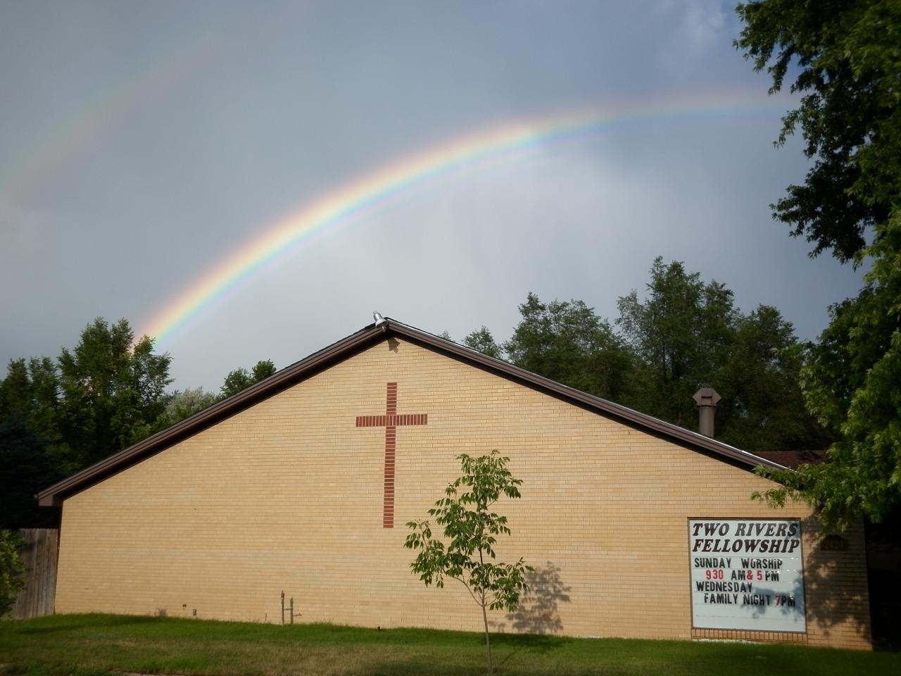 trf_w_rainbow_p1000507.jpg