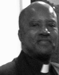Pastor Williams was born again in November 1988. Upon his conversion he sensed the ‘call’ to Ministry. He enrolled at Northern Baptist Theological Seminary in 1989. He was licensed to preach in 1990, ordained in 1994 and graduated with a Masters of Divinity with an emphasis in Pastoral Care and Counseling in 1993. He completed a Chaplain Residency in 1995. Pastor Williams is married to his wonderful wife of 20 years, Mrs. Robette Tolden-Williams. They are the proud parents of three adult sons: Darvon, Ernes
