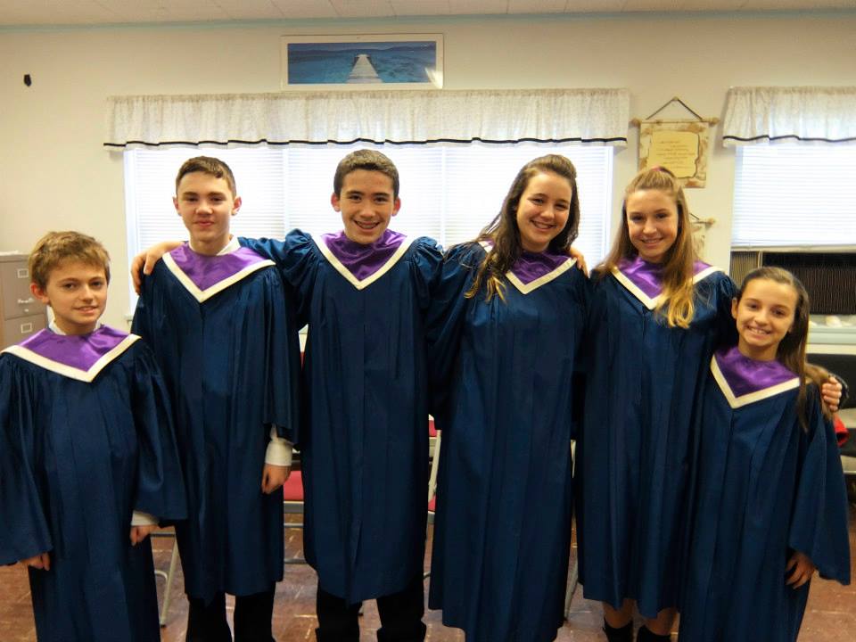 youth_hand_bell_choir.jpg