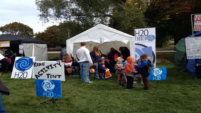 Kid's Activity Tent at Carpentersville Oktoberfest